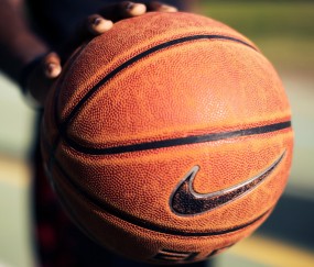 开云体育平台APP-黄蜂防守锁死凯尔特人，利拉德成为关键先生，一场战术与意志的胜利