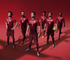 开云体育世界杯-2026世界杯B组震撼一战，澳大利亚碾压日本，塔雷米独造三球引领进攻狂潮