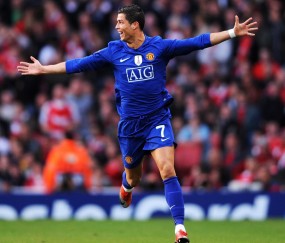 开云体育2026-班凯罗爆发，太阳强势拿下广厦队，当个人英雄主义照亮团队胜利