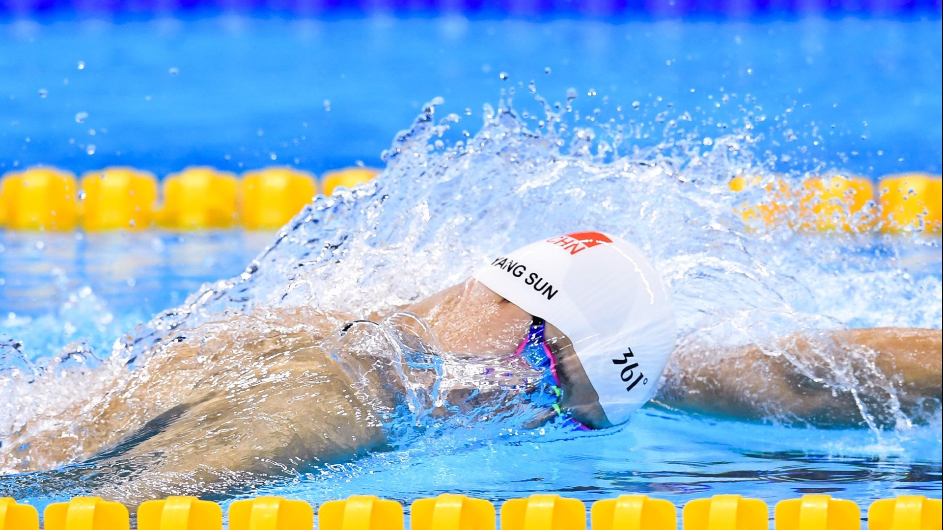 西亚卡姆爆发,太阳一波带走广东队,CBA新格局的残酷预演